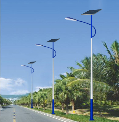 班玛太阳能路灯.jpg