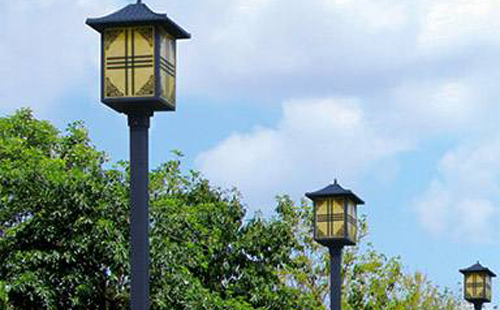 班玛庭院灯安装间距与布灯设计全解析 班玛庭院灯安装间距与布灯设计全解析