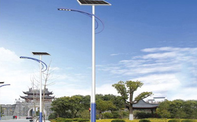 班玛班玛太阳能路灯价格差在哪？影响造价的4大核心因素揭秘